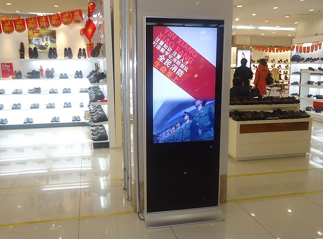 液晶廣告機(jī)方案，市場(chǎng)的營(yíng)銷神器